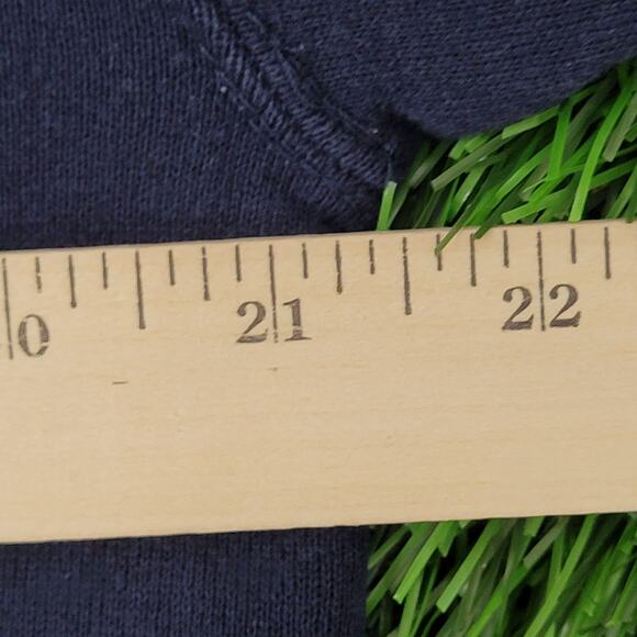 Vintage 90s Loyola College Sweatshirt Womens Large 21x15 Cropped USA - Picture 12 of 16